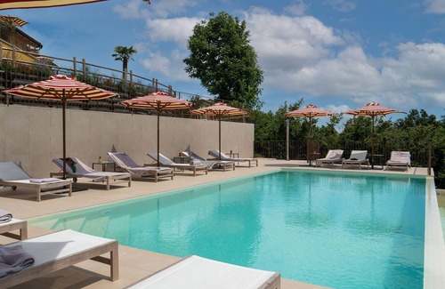 Monteu Roero Villa | Wonderful private villa for 26 guests with A/C, WIFI, private pool and patio, close to Alba