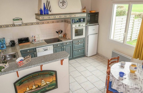Primelin House | Wonderful private villa for 2 guests with TV and terrace