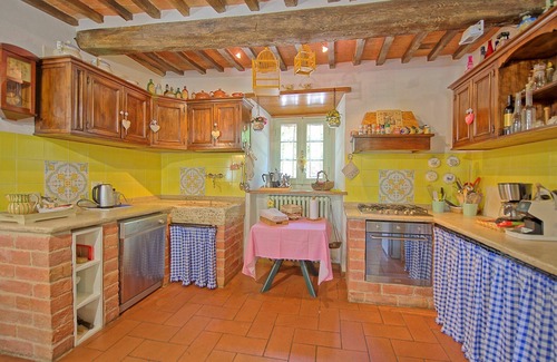 San Pietro a Cegliolo Villa | Wonderful private villa with private pool, A/C, WIFI, TV and panoramic view, close to Cortona