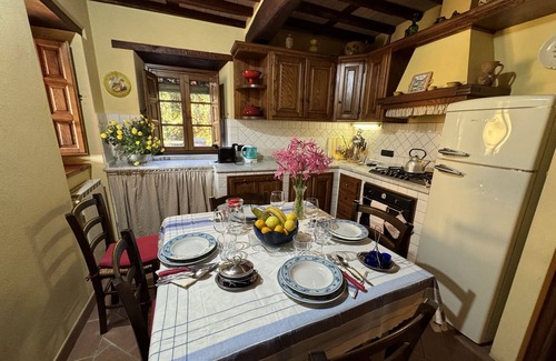 Pescaglia Villa | Wonderful private villa with private pool, WIFI, TV, pets allowed and panoramic view, close to L.