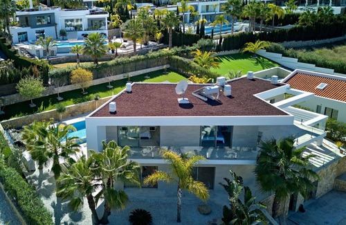 Benitachell Villa | Wonderful private villa for 8 people with private pool, hot tub, WIFI, A/C, TV and patio