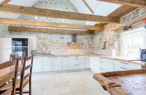Camaret-sur-Mer House | Wonderful private villa for 8 guests with WIFI, TV, terrace and pets allowed