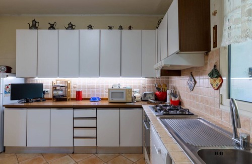 Artallo Villa | Wonderful private villa for 5 people with WIFI, A/C, TV, patio and panoramic view