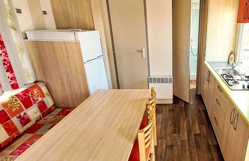 Dolni Chabry House | Wonderful private villa for 4 people with WIFI, pool, A/C, terrace, pets allowed and parking