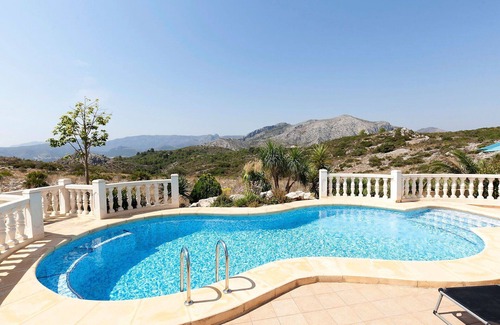 Rafol de Almunia Villa | Wonderful private villa for 5 people with A/C, WIFI, private pool, TV, patio and panoramic view