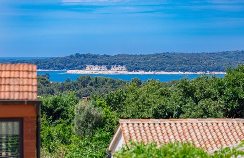 Stinjan Villa | Wonderful private villa for 8 guests with private pool, WIFI, A/C, TV, terrace and pets allowed