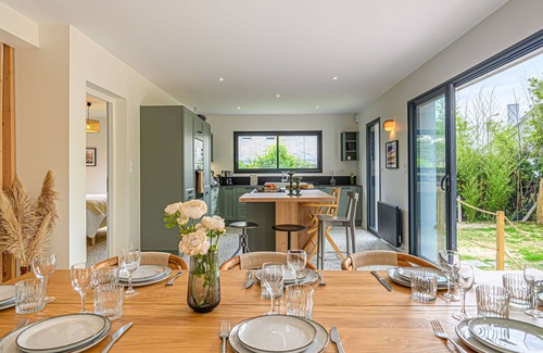 Carnac Villa | Wonderful private villa for 10 people with WIFI, private pool, TV and parking