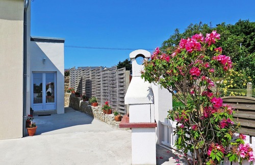Le Ru House | Wonderful private villa for 6 guests with WIFI, TV and terrace