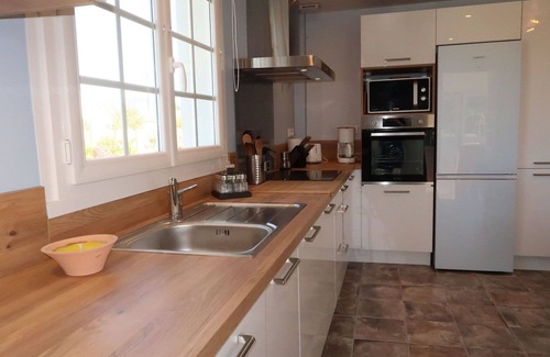 Pleubian House | Wonderful private villa for 4 guests with WIFI, TV and pets allowed