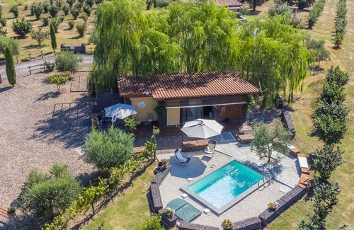 Sutri House | Wonderful private villa for 2 guests with private pool, A/C, WIFI, TV and panoramic view