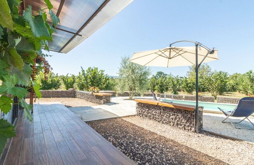 Sutri House | Wonderful private villa for 2 guests with private pool, A/C, WIFI, TV and panoramic view
