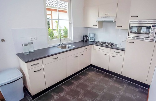 Susteren House | Wonderful private villa for 14 guests with pool, WIFI, TV and terrace