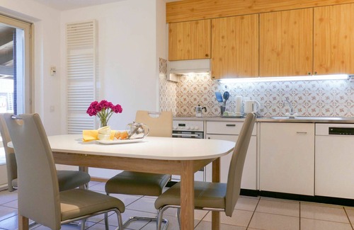 Blenio House | Wonderful villa for 5 guests with WIFI, TV, terrace, pets allowed and panoramic view