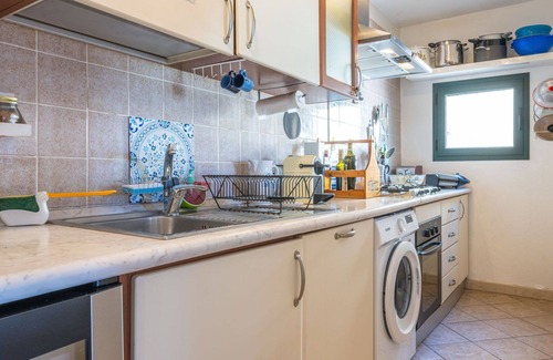 Solanas House | Wonderful villa for 6 people with WIFI, A/C, TV, patio and parking