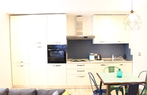 La Spezia Apartment | Wonderwall is a ground floor apartment in a convenient area close to the center