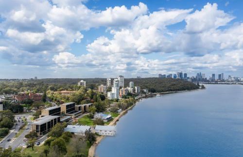 Crawley Hotel | Wonil Hotel Perth - Handwritten Collection