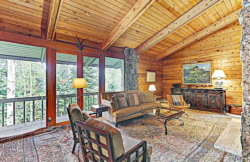 Snowmass Village House | Wood Road House