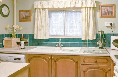 Irstead House | Woodbine Cottage