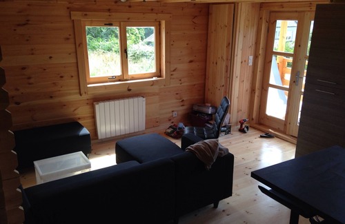 Roscanvel Ski Chalet | Wooden chalet with sea view
