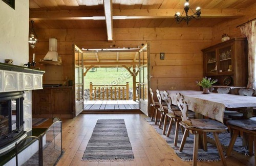 Stronie Slaskie House | Wooden House in the mountains