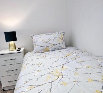 Newham Apartment | Woodgrange Lodge
