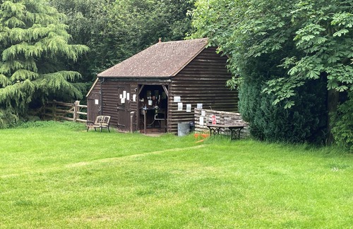 Grantham Cabin | Woodlands Basic Bell Tent 3