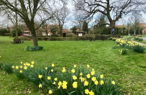 North Duffield House | Woodlands Cottage