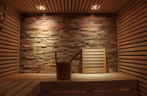 Leuk Cabin | WoodMood Cabin with Private Spa