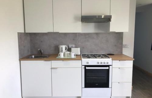 Stenalees Apartment | Woodpecker Glamping Cabin