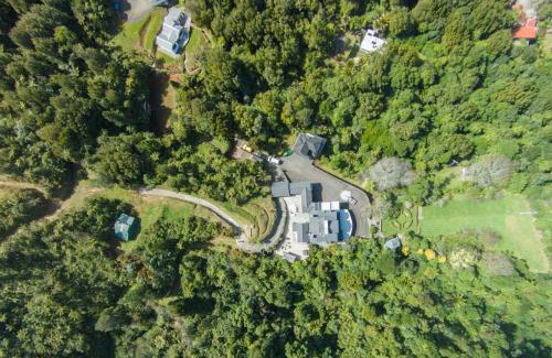 Lower Hutt Villa | Woodroyd Estate holiday sanctuary