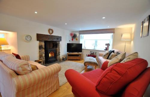 Pittenweem House | Woods Neuk-stunning character cottage East Neuk