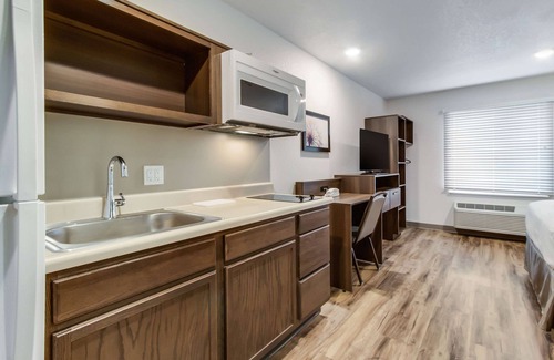 Harrisburg Hotel | WoodSpring Suites Harrisburg Linglestown