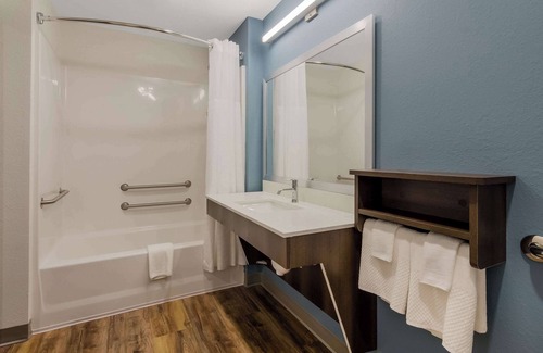 Roanoke Hotel | WoodSpring Suites Roanoke