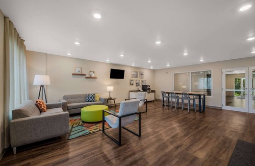 Wesley Chapel Hotel | WoodSpring Suites Wesley Chapel-Tampa