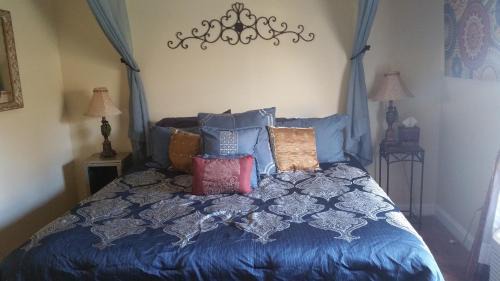 Independence Bed & Breakfast | Woodstock Inn Bed & Breakfast