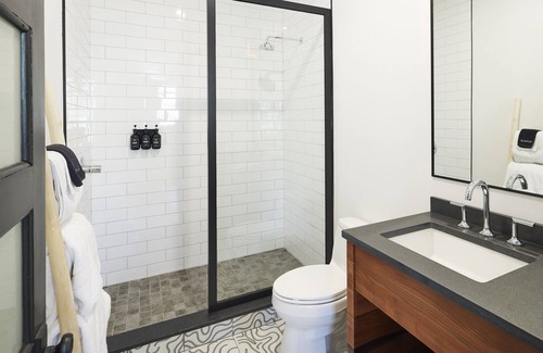 Woodstock Hotel | Woodstock Way Hotel