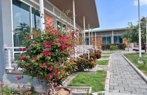 Phra Pradaeng Resort | Woodview Resort