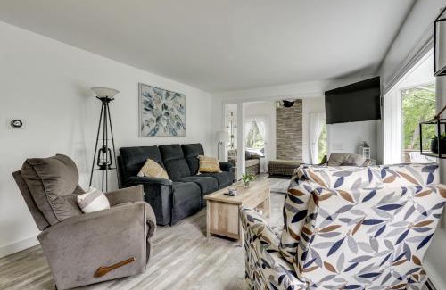 Forest Grove House | Worcester Home on Indian Lake with Shared Boat Dock!