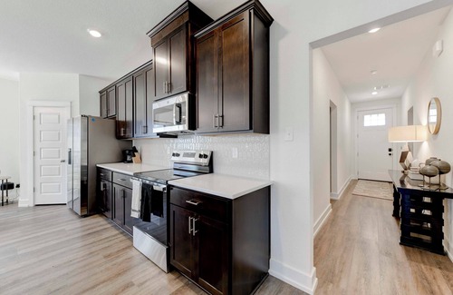 Lorena House | Workers Heaven in Lorena