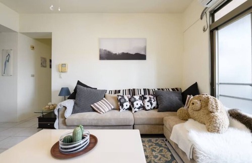 Ban Mai Apartment | World Trade Center Station