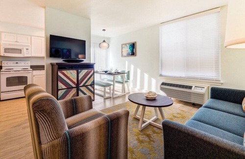 Mission Valley Hotel | WorldMark Mission Valley - 1 Bedroom