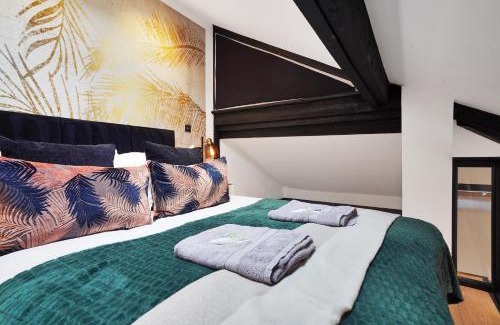 Castleford Apartment | WOW! Stylish New York Inspired Abode in Yorkshire