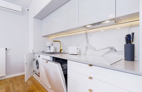 Krowodrza Apartment | Wrocławska 33 | Apartment Kraków | Parking