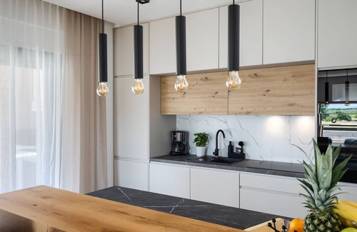 Montizana House | Wunderschöne Villa mit Schwimmbad, Grill, Wifi, Kostenloses Wlan