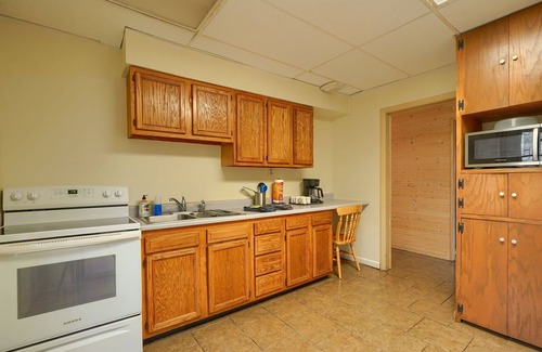 Laurelville Cabin | Wyandot Woods - Cape Cod