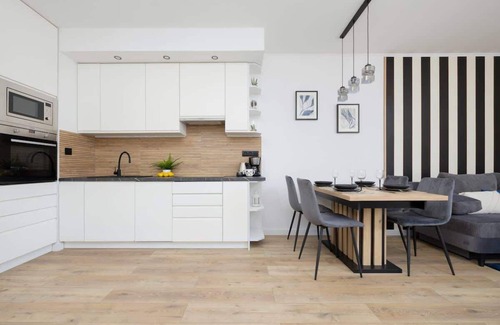 Mokotow Apartment | Wynalazek 2 | Comfortable Apartment | Parking