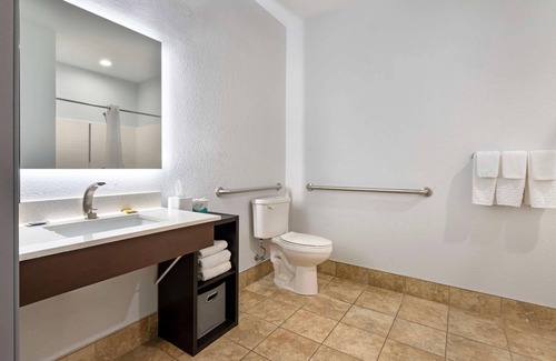 Appleton Hotel | Wyndham Garden Appleton