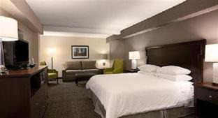 Center City East Hotel | Wyndham Philadelphia-Historic District