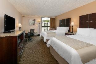 North Little Rock Hotel | Wyndham Riverfront Hotel