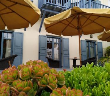 Loutra Hotel | Xenonas Afroditi